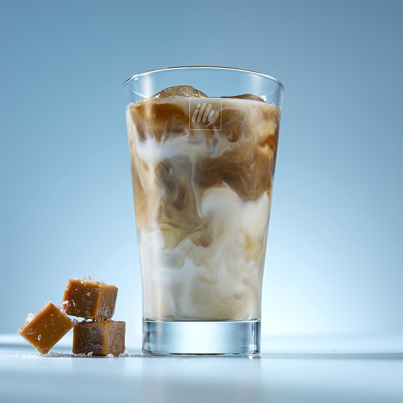 RECEPT: Salted Caramel Iced Latte